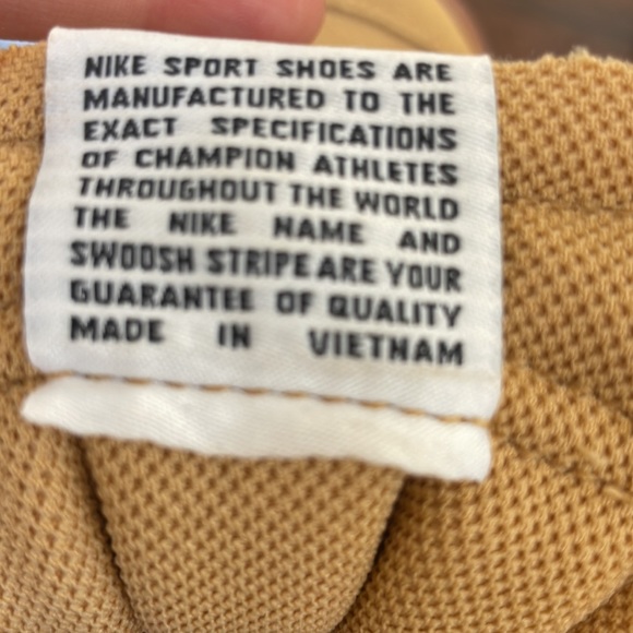 NWOT Nike Blazer Mid ‘77 Suede Twine/ Summit White Sneakers — Size 7 - Picture 9 of 11